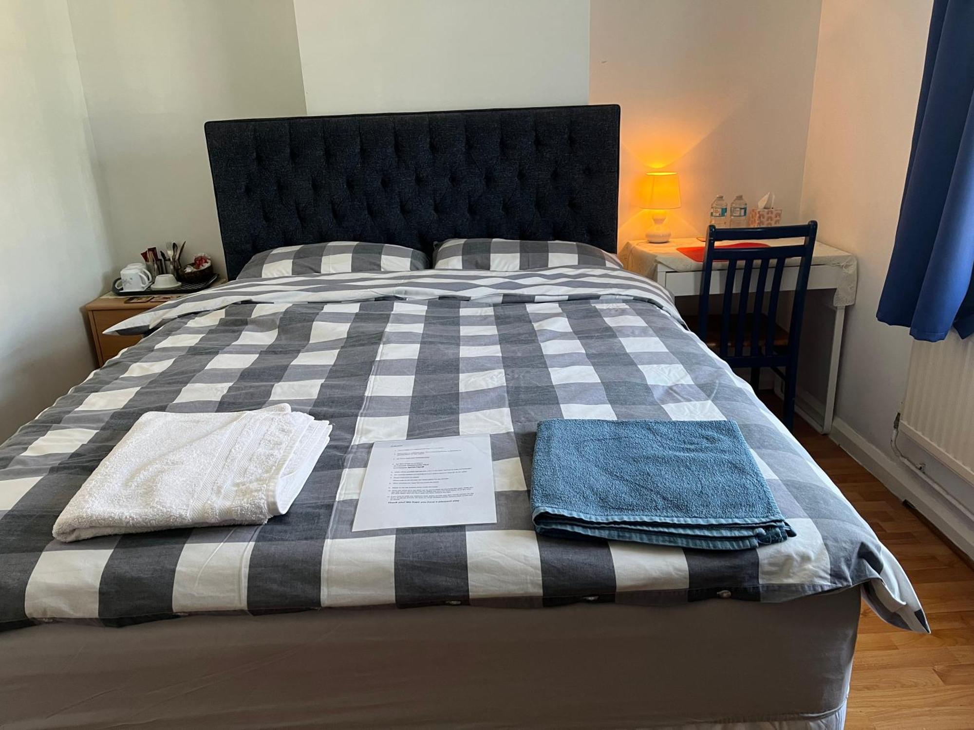 Large Double Bedroom With Free On Site Parking Kingston upon Thames (Greater London) Exterior foto